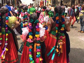 Desfile - México - Sprachcaffe Travel